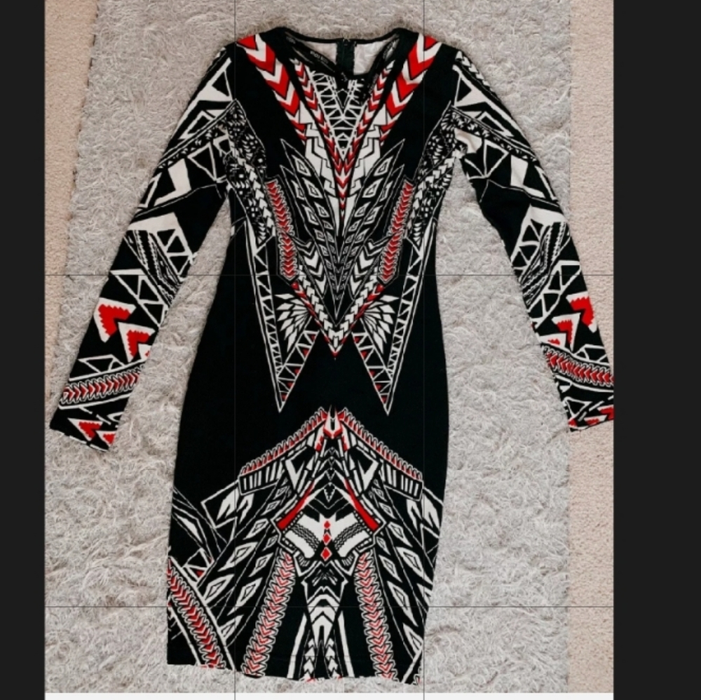 Bisou Bisou Geometric Dress Size 4